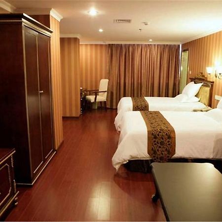 Greentree Inn Guangdong Guangzhou Jichang Road Express Hotel Buitenkant foto