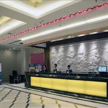 Greentree Inn Guangdong Guangzhou Jichang Road Express Hotel Buitenkant foto