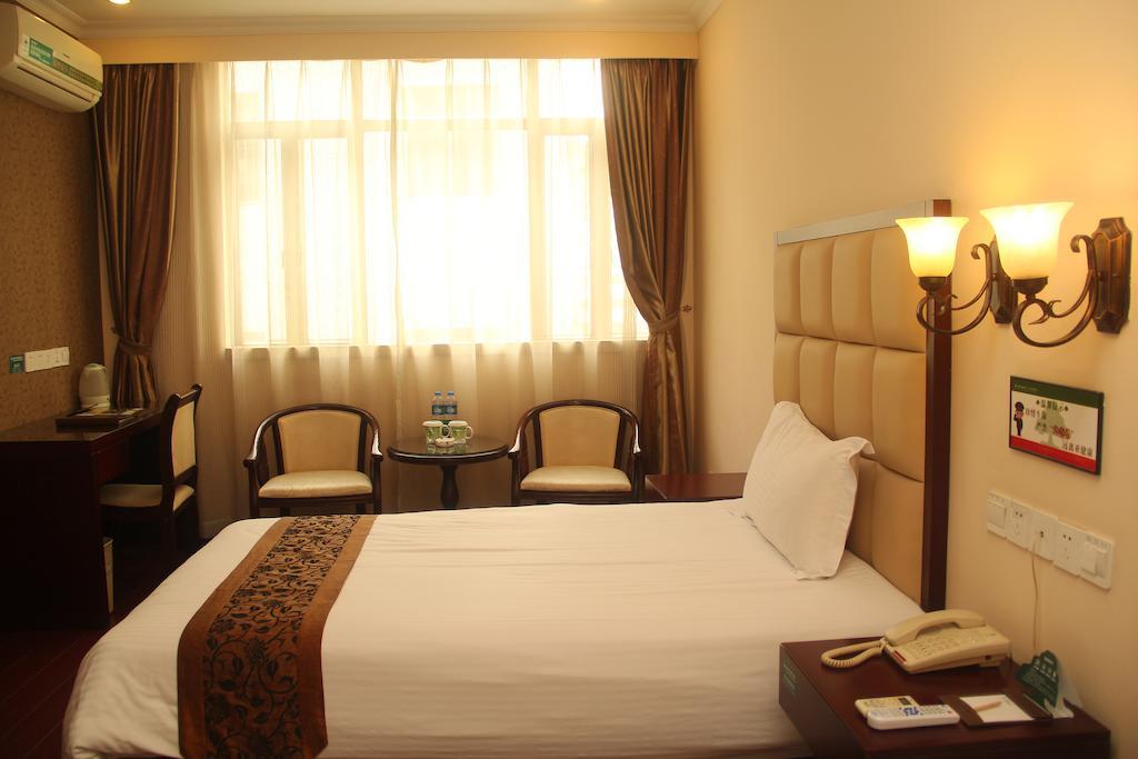 Greentree Inn Guangdong Guangzhou Jichang Road Express Hotel Kamer foto